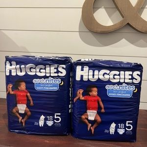 2 packs ofHuggies overnight Size 5